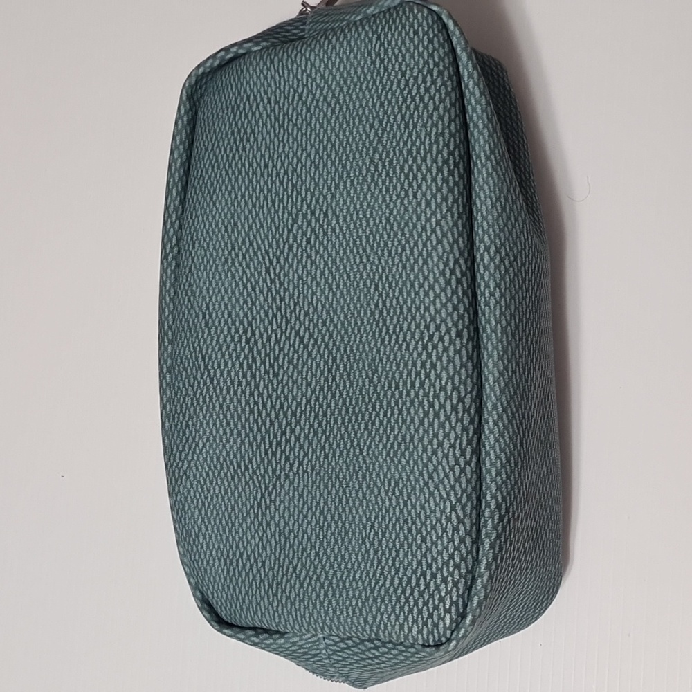 LANCOME Pouch